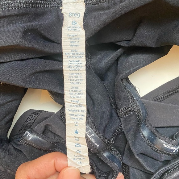 Lululemon Ruffle Back Skort - Picture 4 of 7